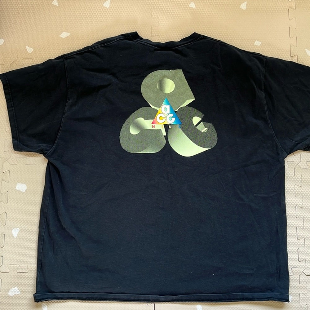 Nike ACG Tee
